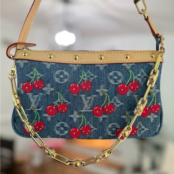 ❌NO LONGER AVAILABLE❌ Louis Vuitton x Takashi Murakami Pochette Accessories - Picture 1 of 15